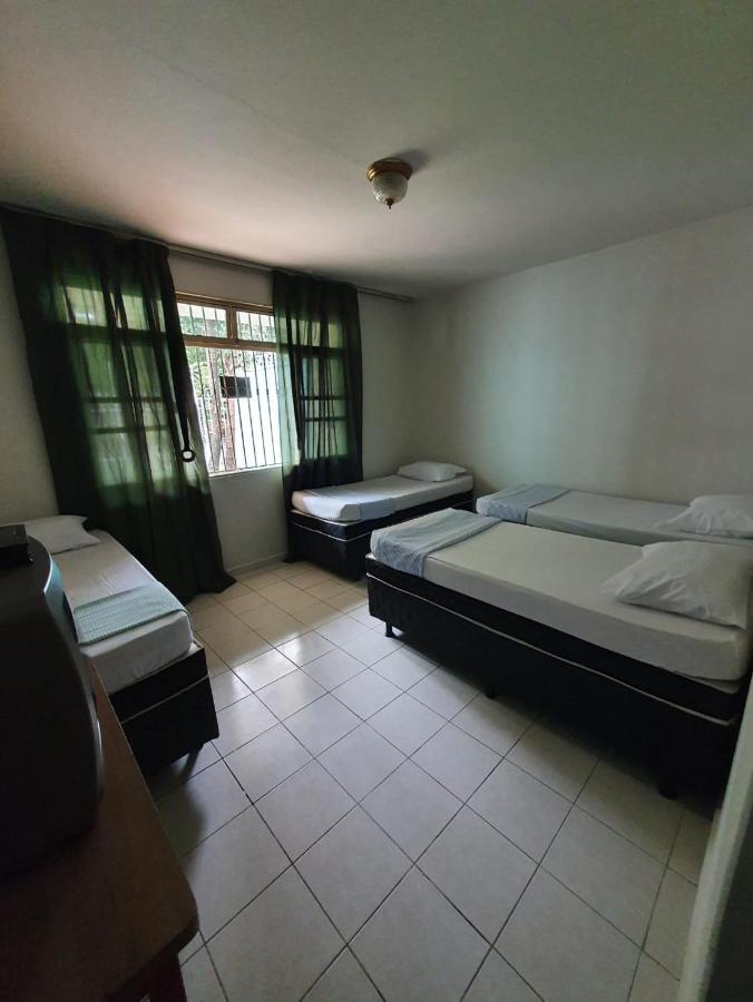 Hostel Umuarama Uberlândia Dış mekan fotoğraf